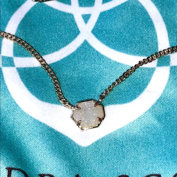 LIMITED EDITION Kendra Gold Necklace White Drusy - Picture 2 of 4